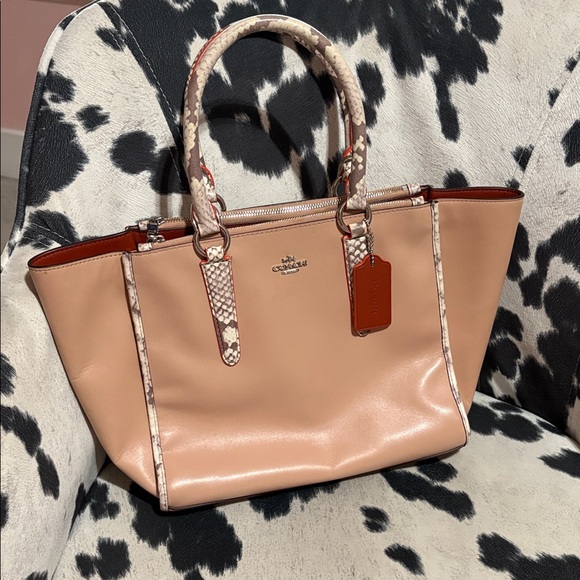 #63 COACH - Picture 1 of 1